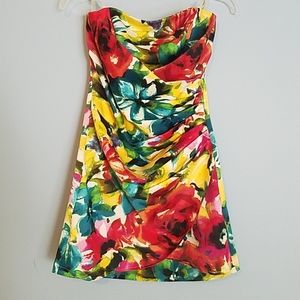 Floral print strapless dress